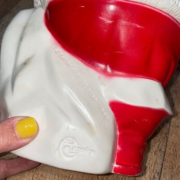 Vintage Empire Blow Mold Santa Claus 1968 Christmas Decor 13" Tall. - Picture 8 of 10
